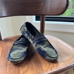 Rothy’s “The Driver” Olive Green and Navy Casual Slip-On Loafers